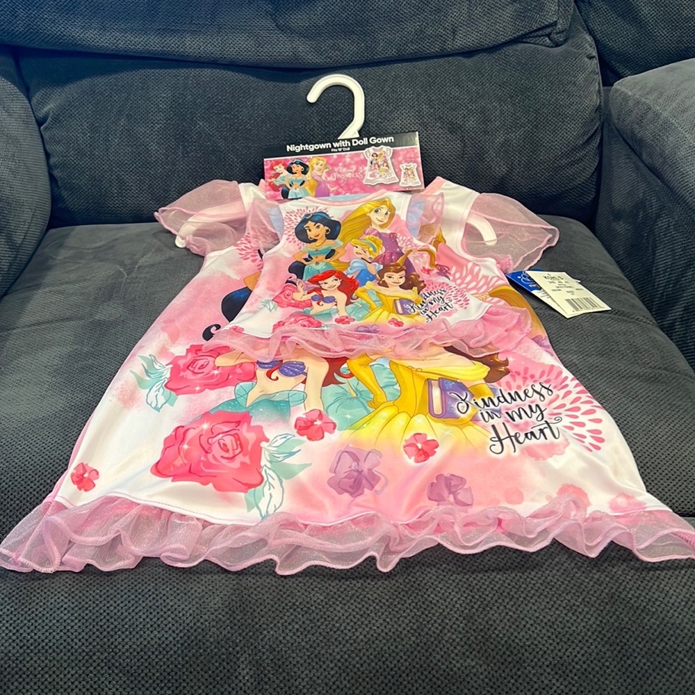 Disney Princess girls nightgown 3T with doll gown NWT